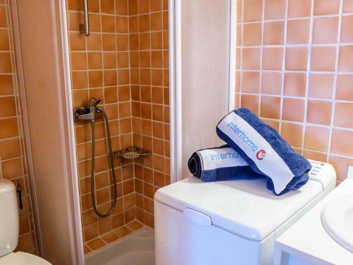 Apartment Castel Haussmann Cavalaire-sur-Mer צרפת
